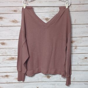 American Eagle Women's V-Neck Sweater